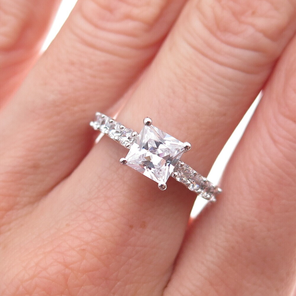 JH Young 925 Sterling Silver Princess & Round-Cut C Z Engagement Ring Size 7